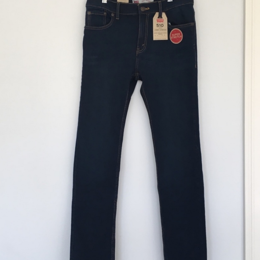 NWT Levi's 510 Skinny Jeans